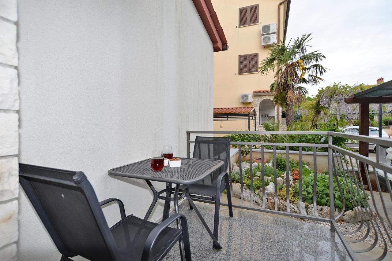 Apartments Mira 1293 Fažana Екстериор снимка