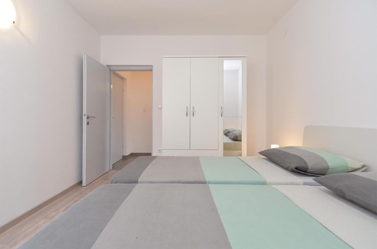Apartments Mira 1293 Fažana Екстериор снимка
