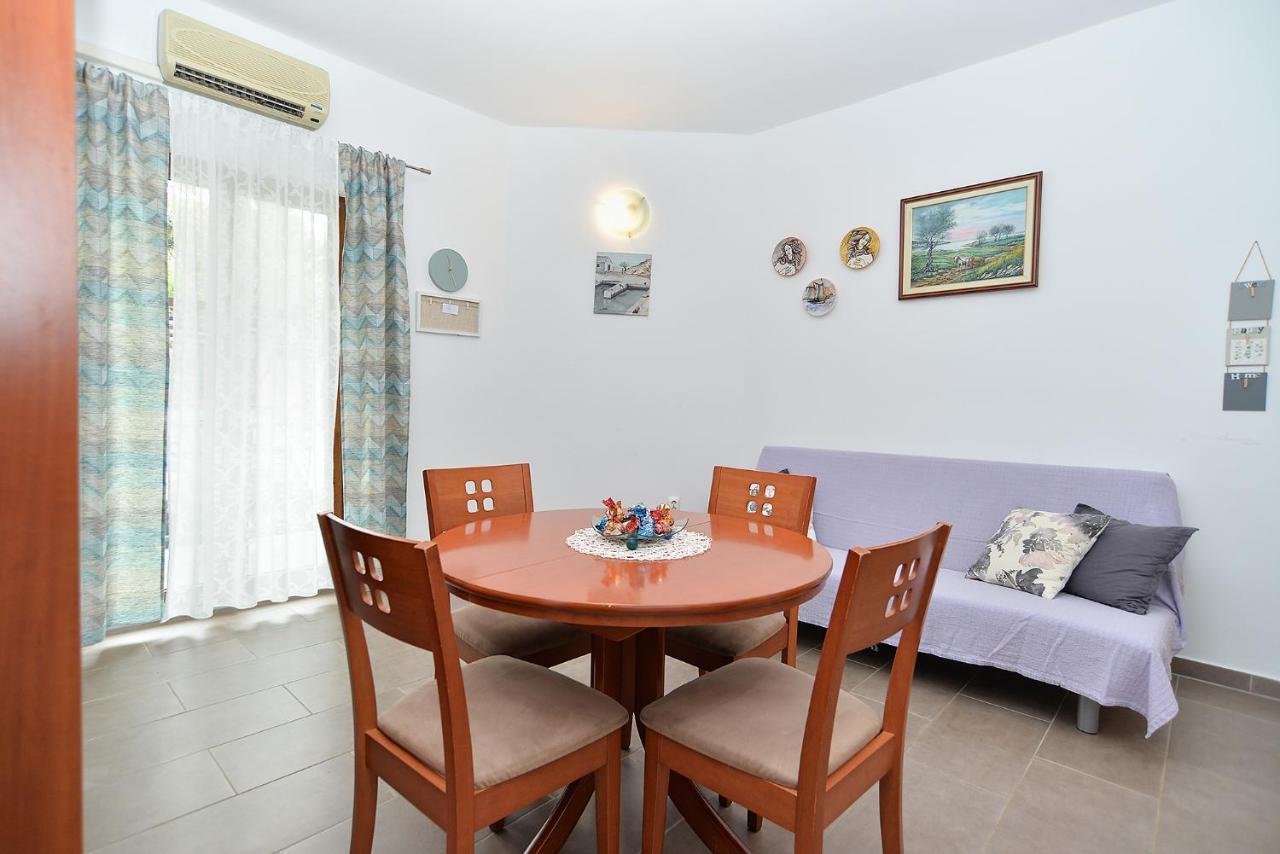 Apartments Mira 1293 Fažana Екстериор снимка