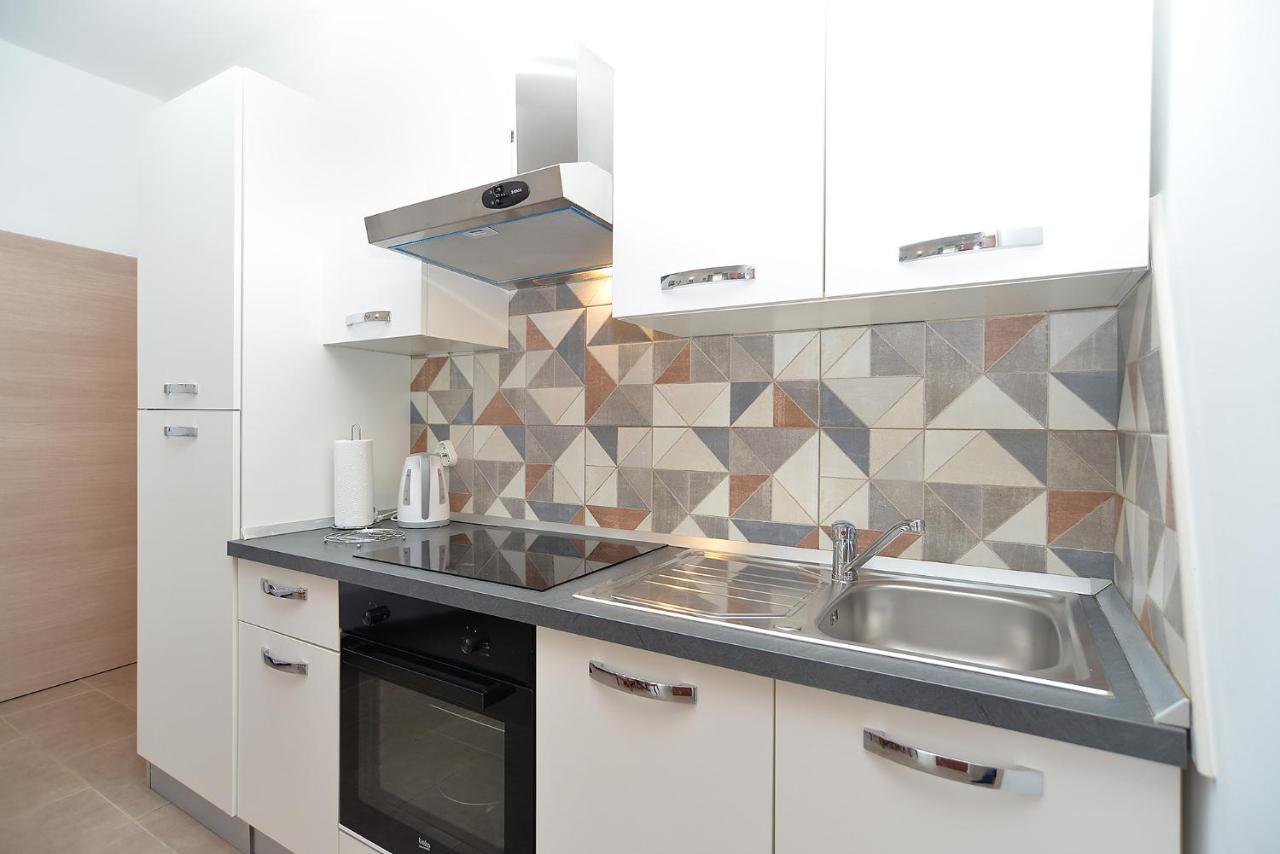 Apartments Mira 1293 Fažana Екстериор снимка