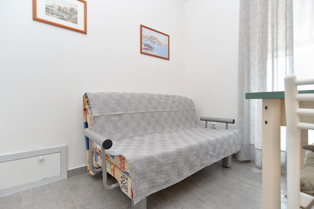 Apartments Mira 1293 Fažana Екстериор снимка