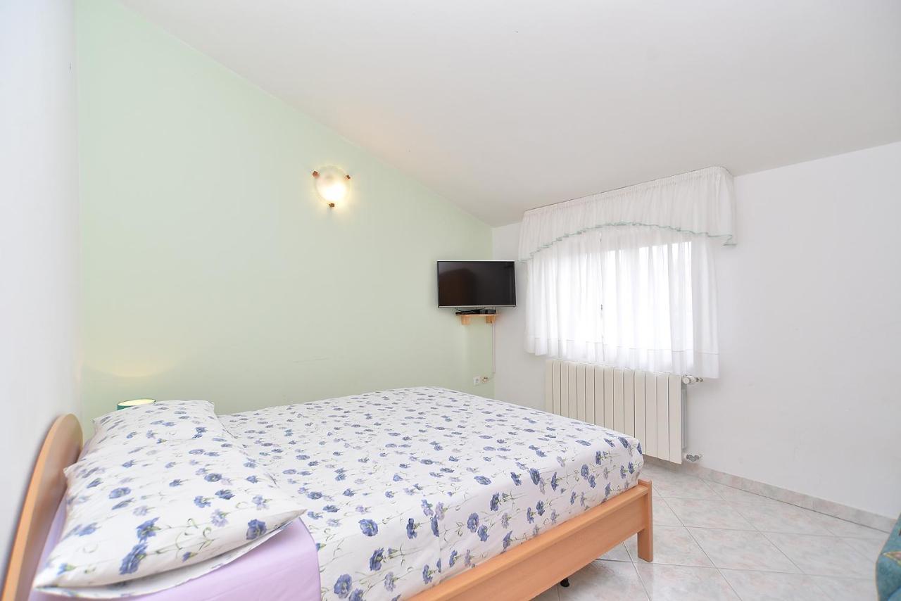 Apartments Mira 1293 Fažana Екстериор снимка