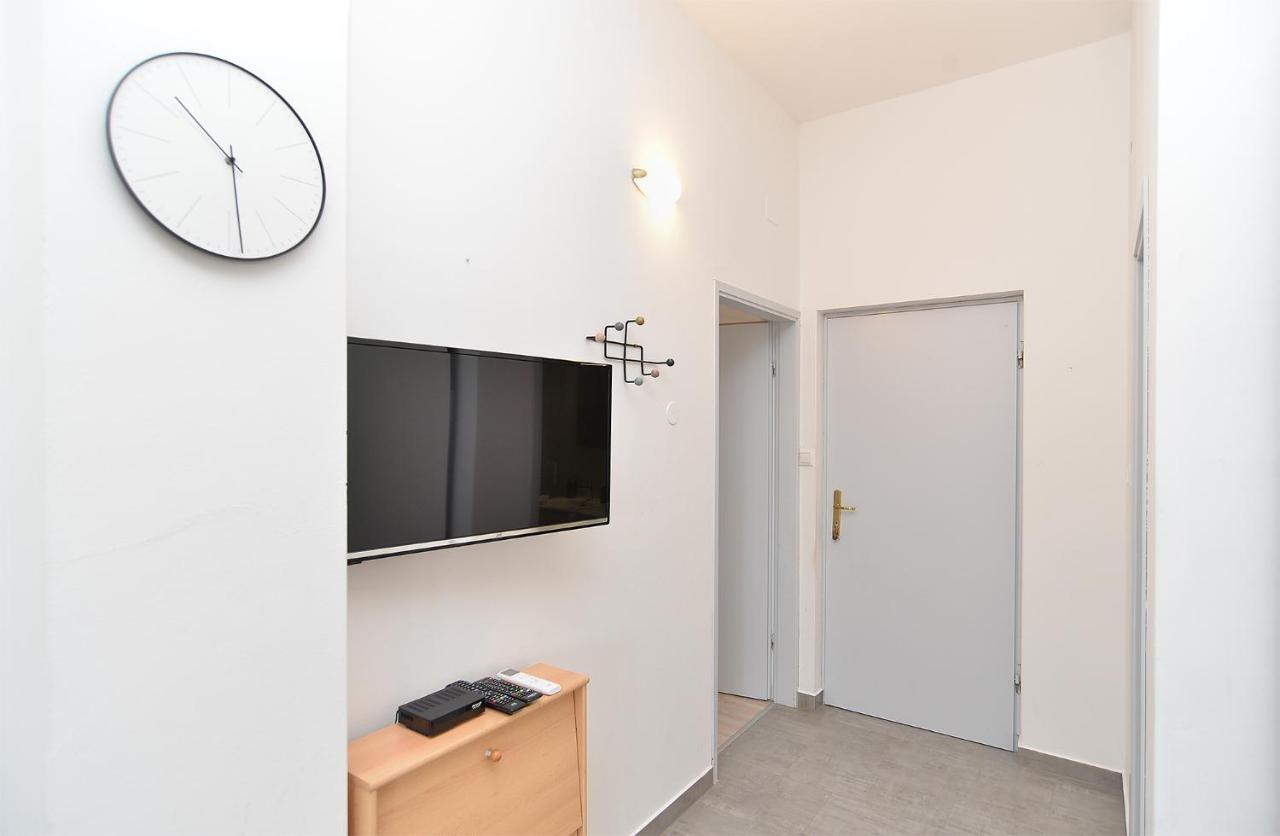 Apartments Mira 1293 Fažana Екстериор снимка