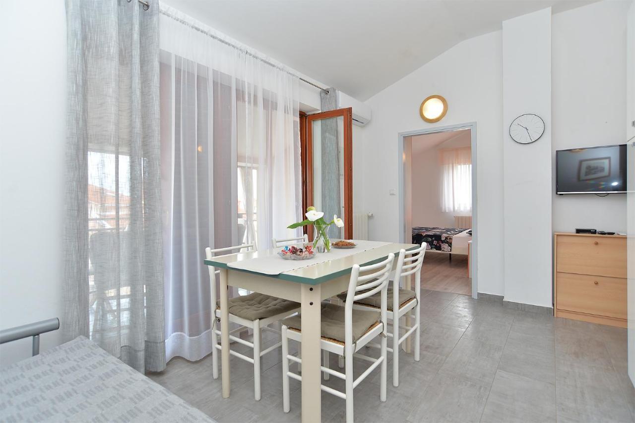 Apartments Mira 1293 Fažana Екстериор снимка