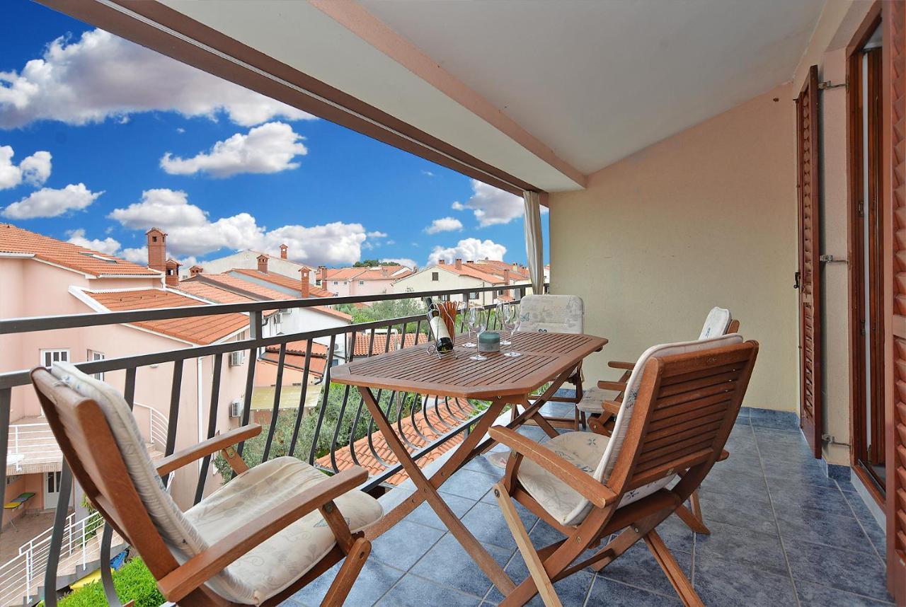 Apartments Mira 1293 Fažana Екстериор снимка