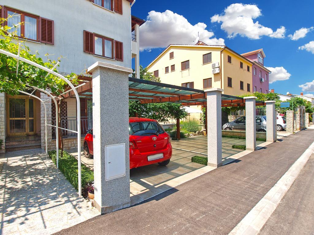 Apartments Mira 1293 Fažana Екстериор снимка