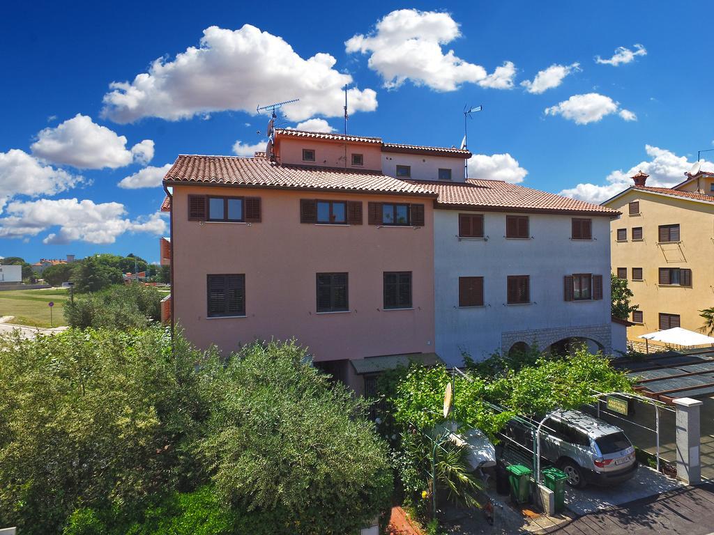 Apartments Mira 1293 Fažana Екстериор снимка