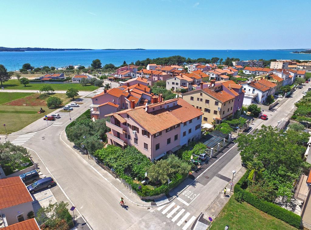 Apartments Mira 1293 Fažana Екстериор снимка