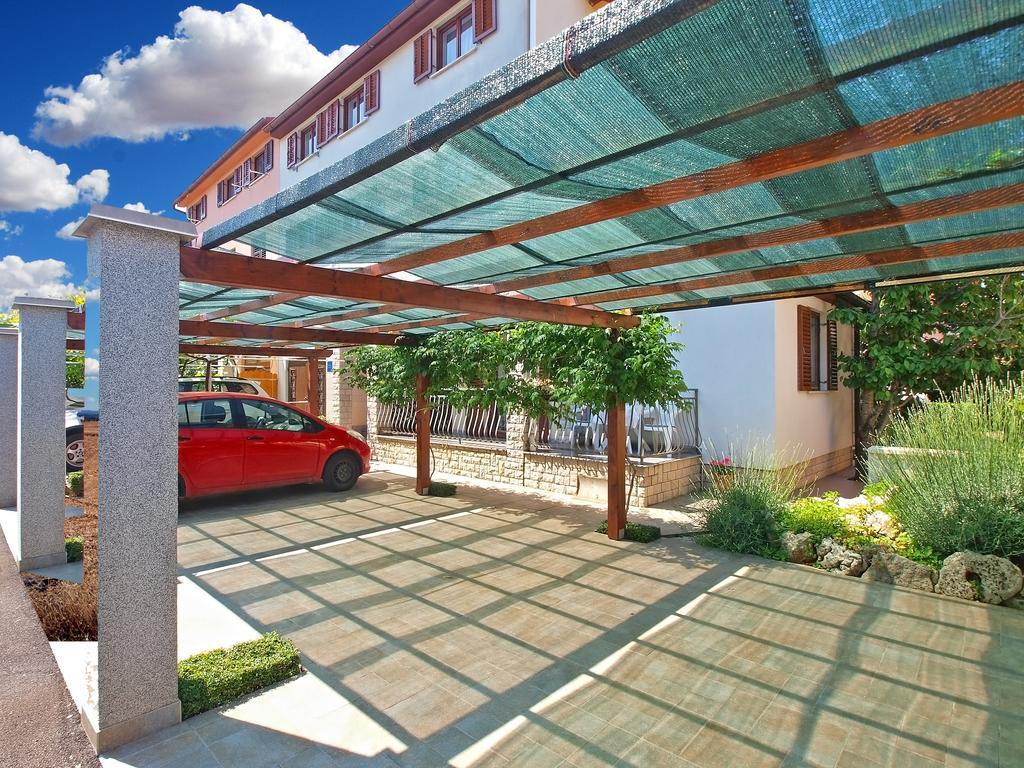 Apartments Mira 1293 Fažana Екстериор снимка