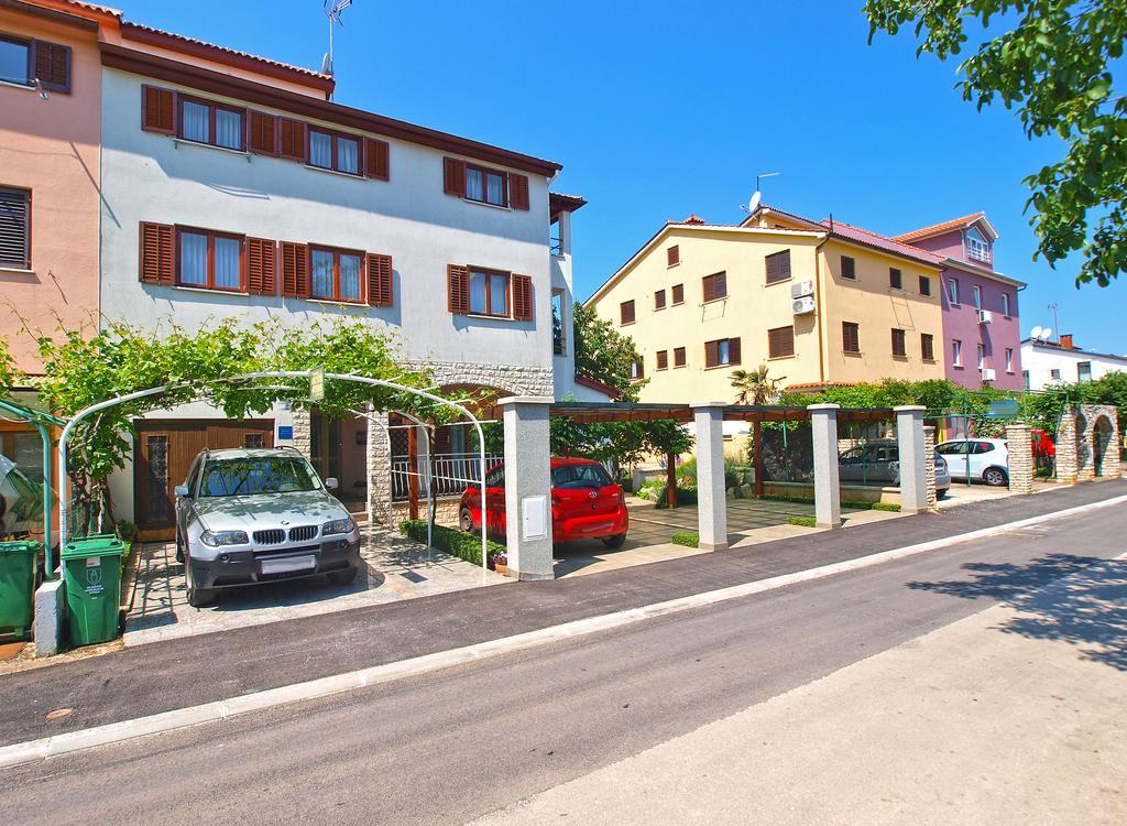 Apartments Mira 1293 Fažana Екстериор снимка
